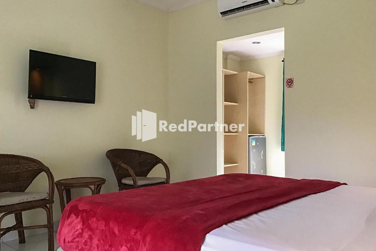 Pondok Mesari Redpartner Near Legian Beach Exterior photo