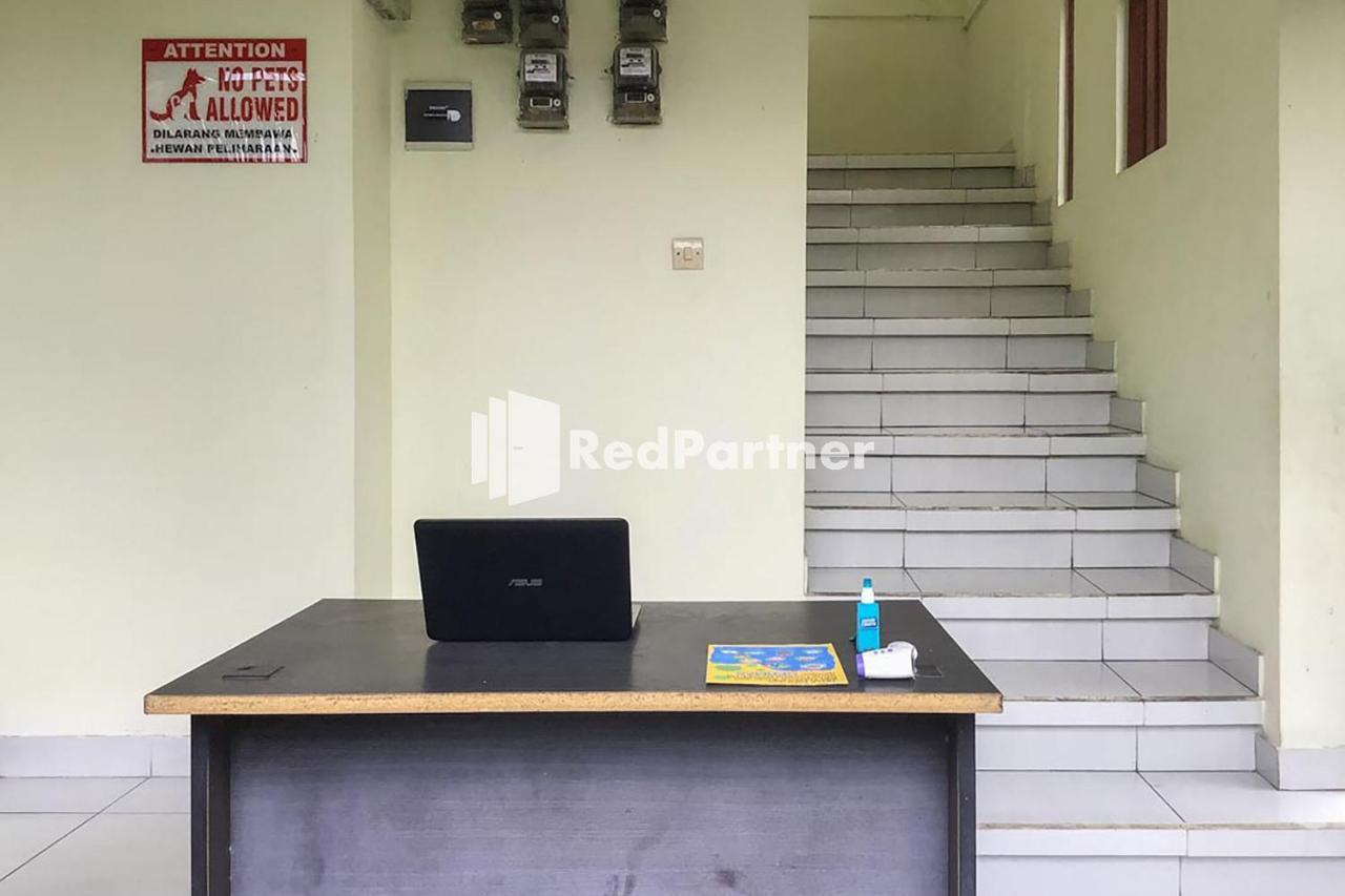Pondok Mesari Redpartner Near Legian Beach Exterior photo